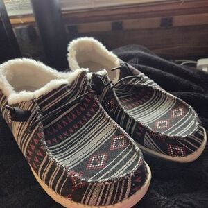 Hey Dude Fuzzy Lined Slip-Ons